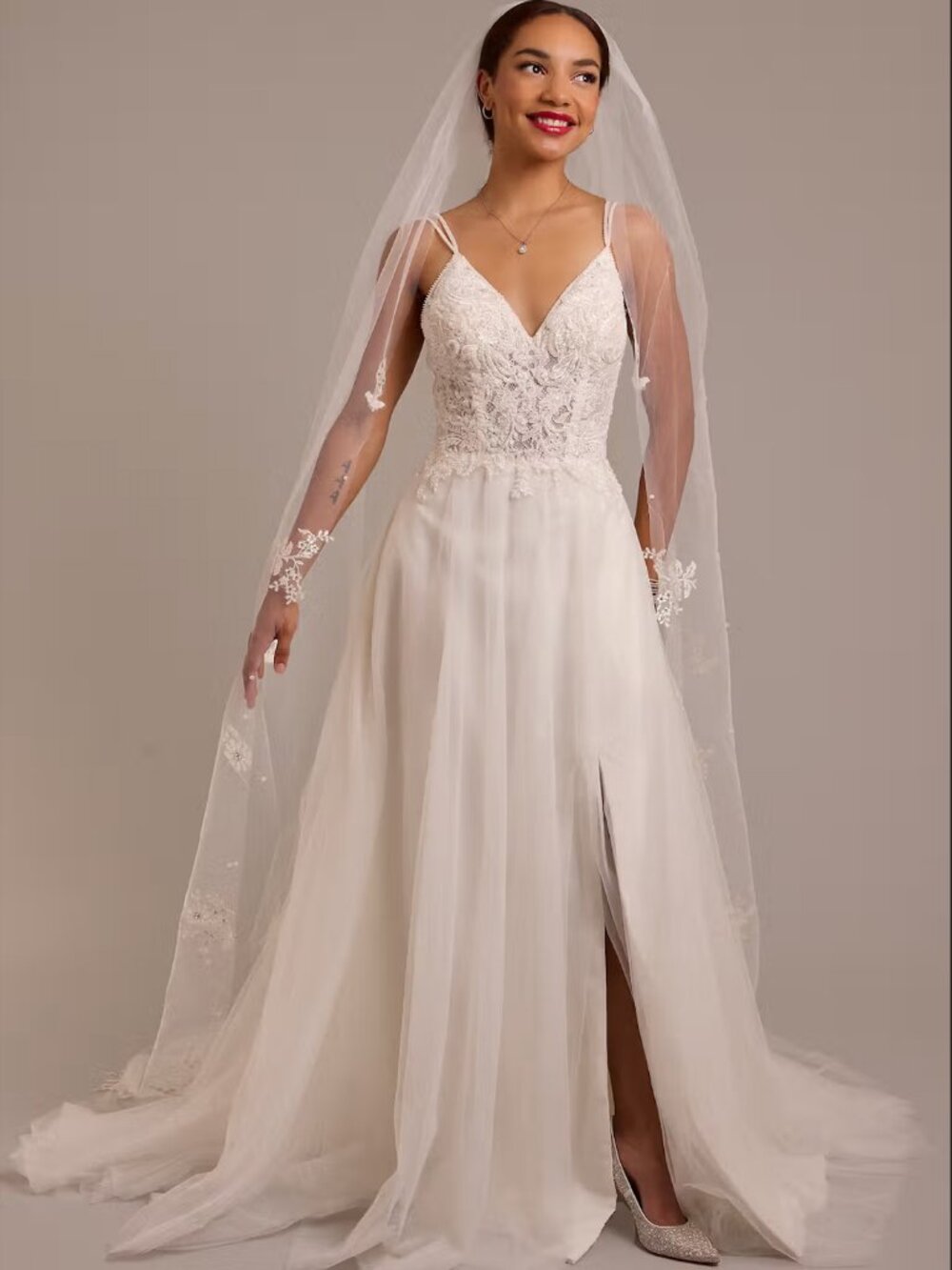 Beaded Bodice Wedding Dress with Tulle Skirt - Ivory, Size 6 NWT